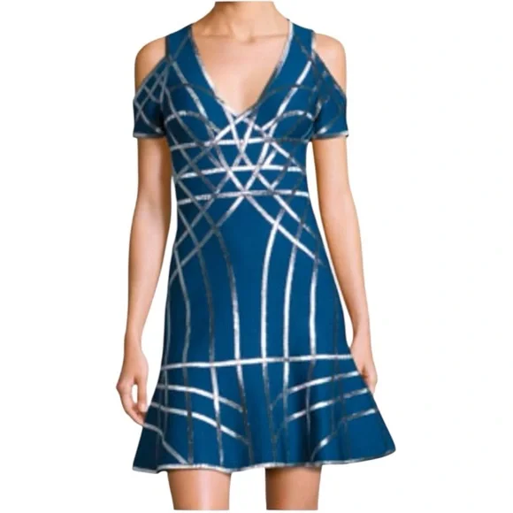 HERVE LEGER VERONIKKA CAGED STRAPPY SEXY RARE COLD-SHOULDER FLUTE DRESS Sz L - Picture 6 of 17